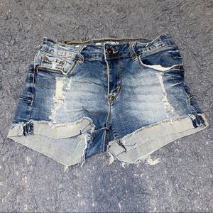 Mid rise Curvy Shorts